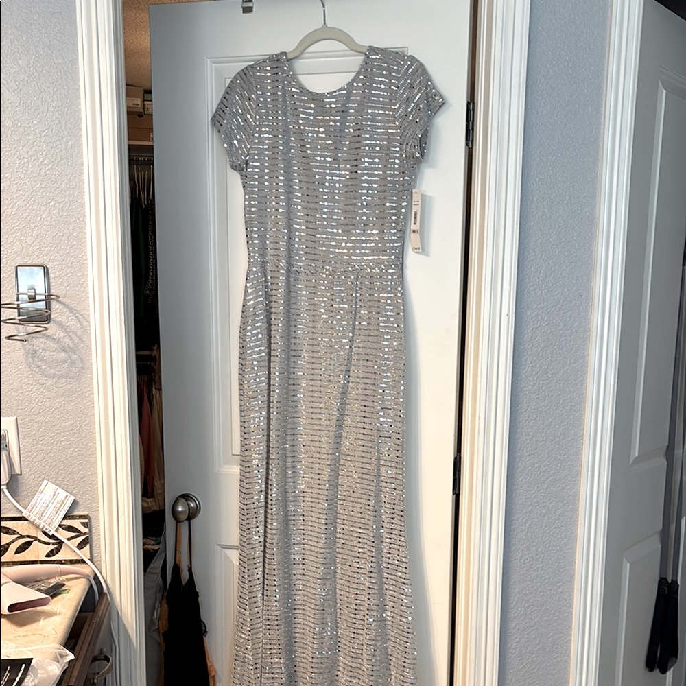 NWT Chetta B silver shimmer long dress